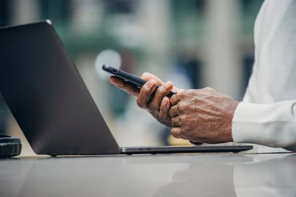 Professional IMEI registration and phone unlocking services for foreigners in Indonesia – Legals ID.